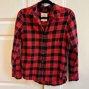 Red and black plaid button up shirt.